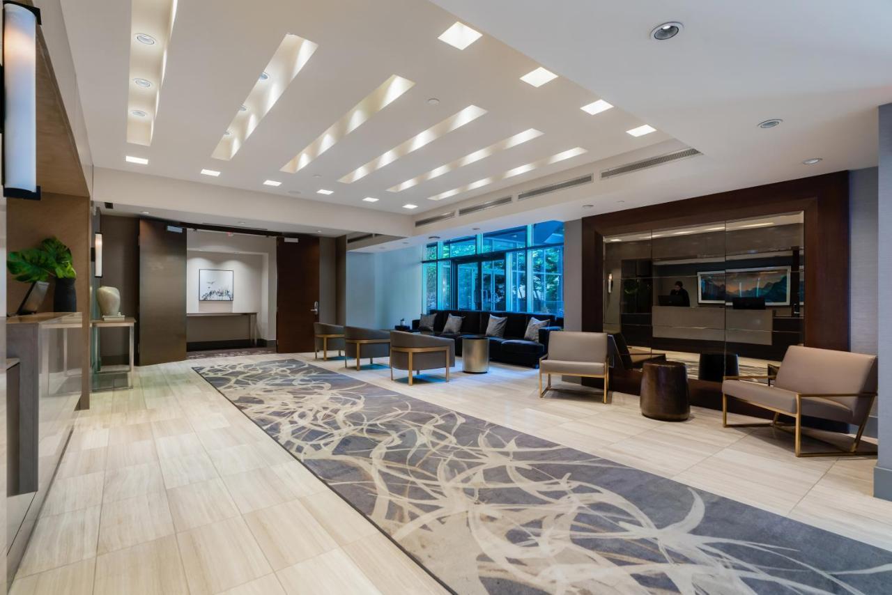 Level Vancouver Yaletown - Seymour Exterior foto The lobby of the hotel